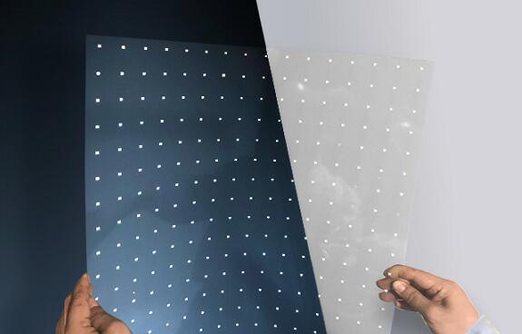 联曼光电透明LED晶膜屏面板展示
